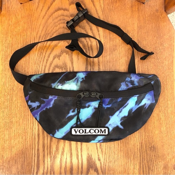 VOLCOM Black/Blue/Purple, Fanny Pack, 12.5” X 6.5” - Picture 7 of 8
